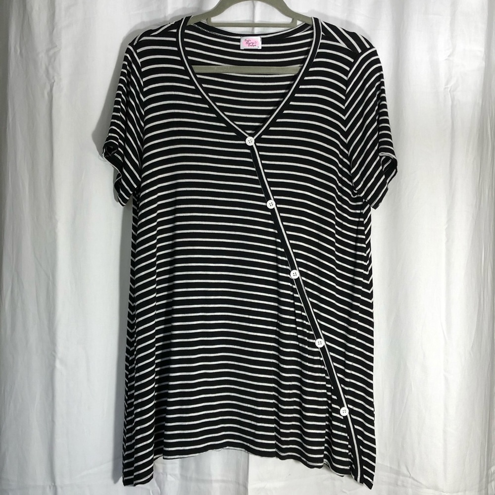 Biester Blessings Black and White Swing Top SizeXL